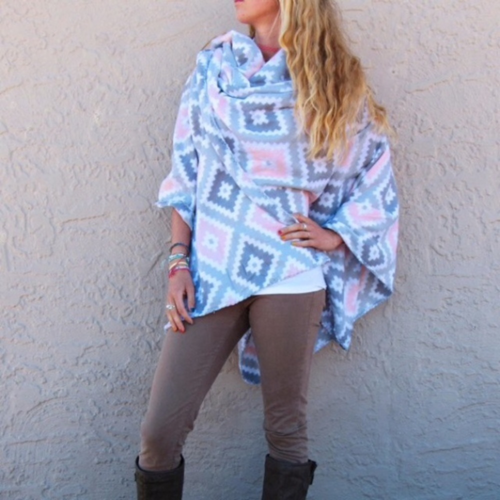 NEW Aztec Pattern Blanket Cape Poncho Cardigan